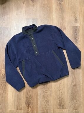 GAP Fleece Pullover Sweater